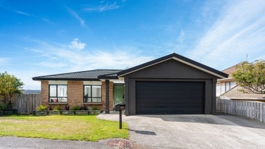 39 Bowes Crescent, Strathmore Park, Wellington