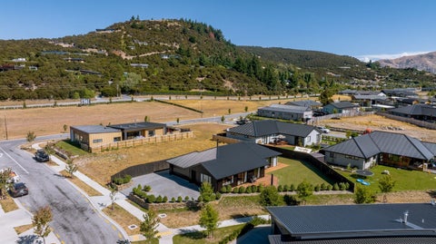 5 Tahi street, Albert town, Wanaka