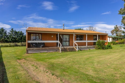 14 Lake Street, Takapau, Takapau