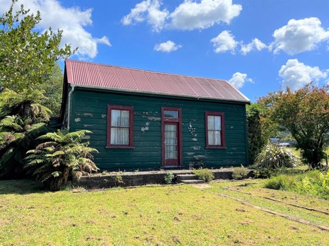119 Main Road, Blackball, Greymouth