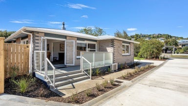 18 Cawthron Crescent, Annesbrook, Nelson