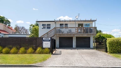 38 Aubrey Crescent, Rainbow Point, Taupo
