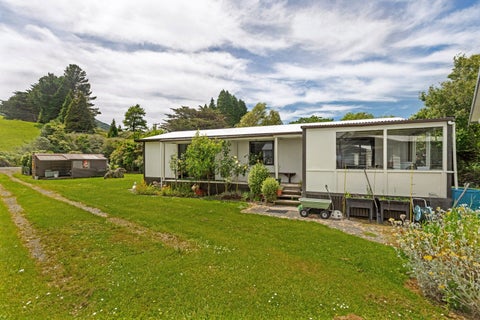 11 Motu Road, MATAWAI