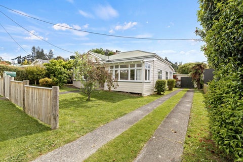 30 Milne Street, Hunterville, Hunterville