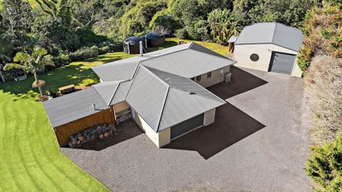 2123 Awhitu Road, Pollok, Pollok