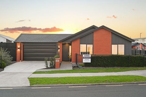 15 Timatanga Road, Temple View, Hamilton