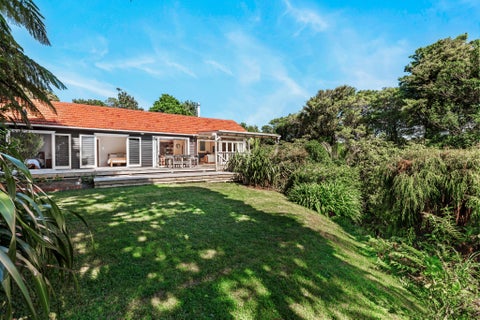 2 Tawari Road, Henderson Valley, Auckland