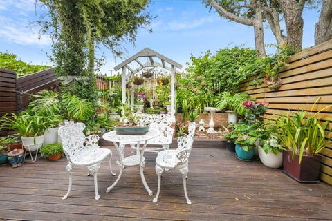 3/147 Albany Highway, Unsworth Heights, Auckland