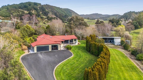 23 Hollyman Road, Hira