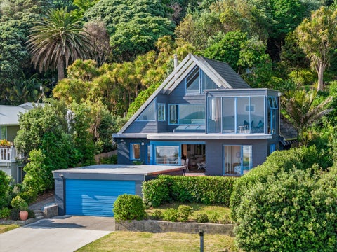8 Makorori Beach Road, Gisborne