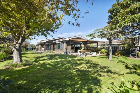 2 Mansell Crescent, Bulls