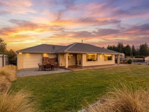 37 Rhoboro Road, Twizel, Twizel