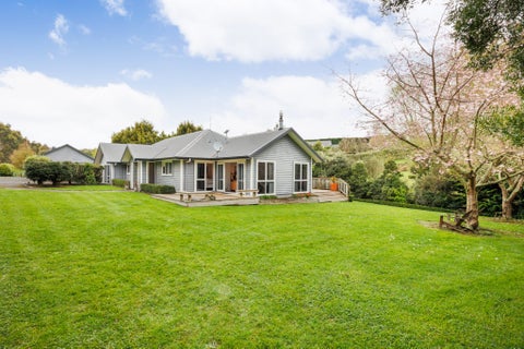 35 Oram Drive, Turitea, Palmerston North