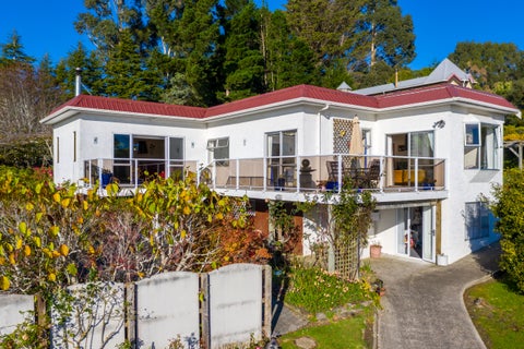 5 Blackwell Street, Portobello, Dunedin