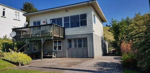 70 Rapata Road, Ōakura, Hikurangi