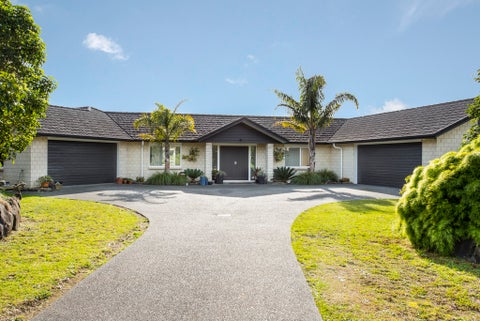 142 Shelly Beach Road, Helensville