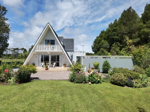 36 Arthurstown Road, Hokitika