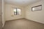 194 High Street North, Carterton - Carousel 10