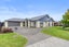 8A Maple Lane, Huapai, Kumeu - Carousel 1