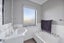 17 Elizabeth Grove, Stratford, Stratford - Carousel 20