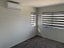 9B Jillteresa Crescent, Half Moon Bay, Auckland - Carousel 3