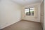 194 High Street North, Carterton - Carousel 12