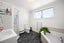 29 Chiefs Court, Hamilton East, Hamilton - Carousel 14
