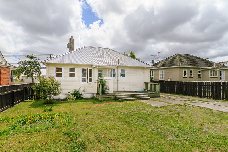 Property Valuation for 19 Collett Street, Naenae, Lower Hutt Trade Me
