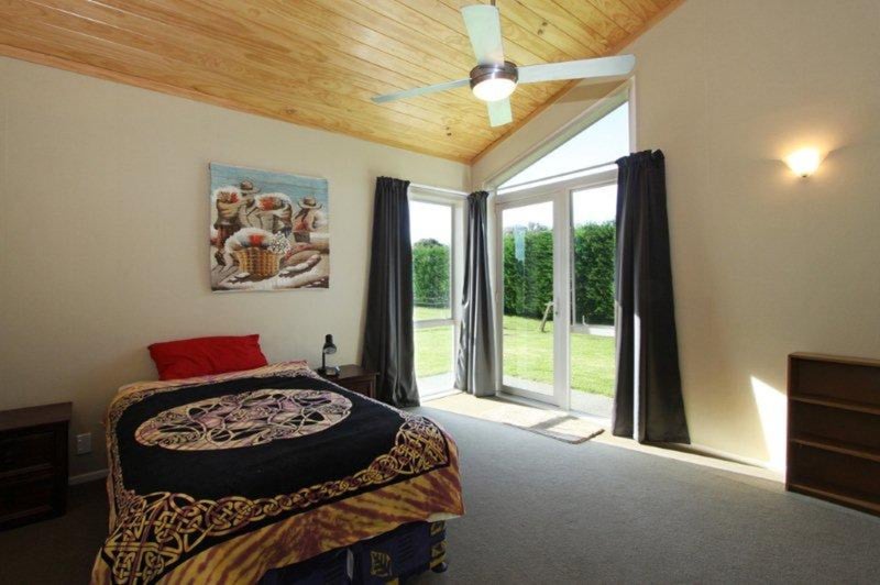 88 Koutunui Road, Athenree, Waihi Beach - Carousel 16