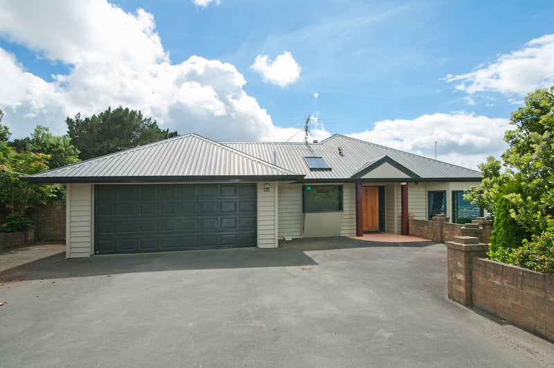 150 Horokiwi Road, Horokiwi, Wellington - Carousel 2