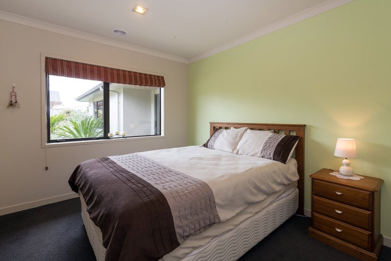 Property Valuation for 24 Stafford Rise, Owhata, Rotorua Trade Me