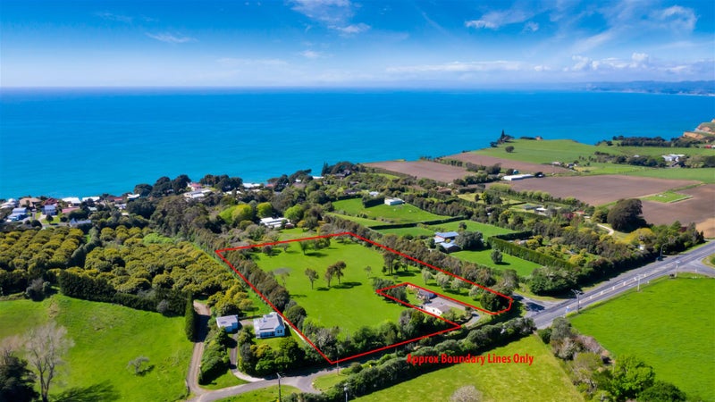 7A Onaero Beach Road, Onaero, Waitara - Carousel 1