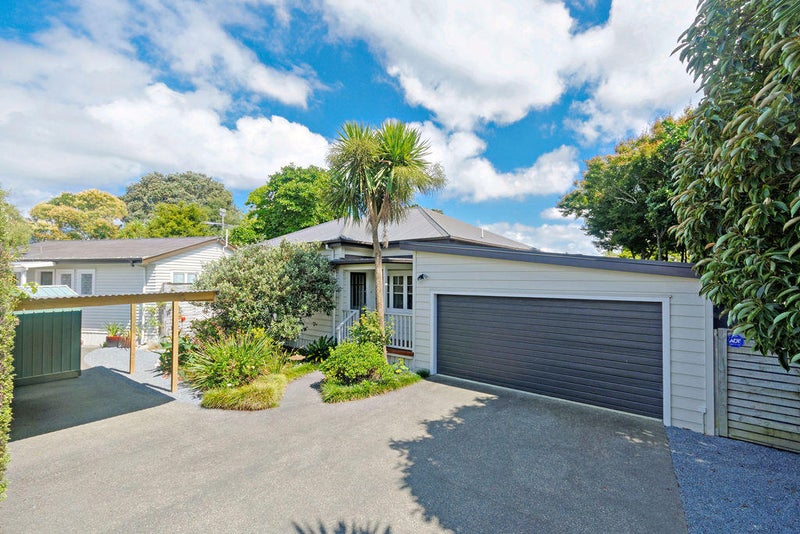 Property Valuation for 12 Barberry Lane, Te Atatu Peninsula, Auckland