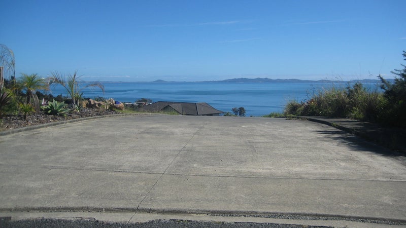21 Eagles Way, Cable Bay - Carousel 8
