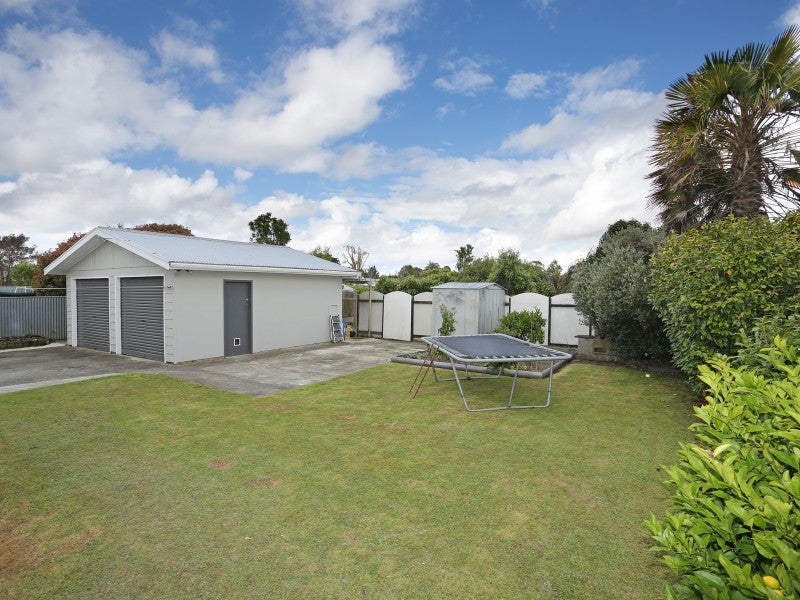 27 Dewe Avenue, Feilding, Feilding - Carousel 14