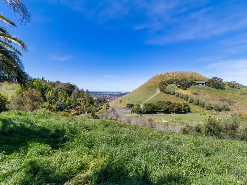 109 Tironui Drive, Taradale, Napier - Carousel 2