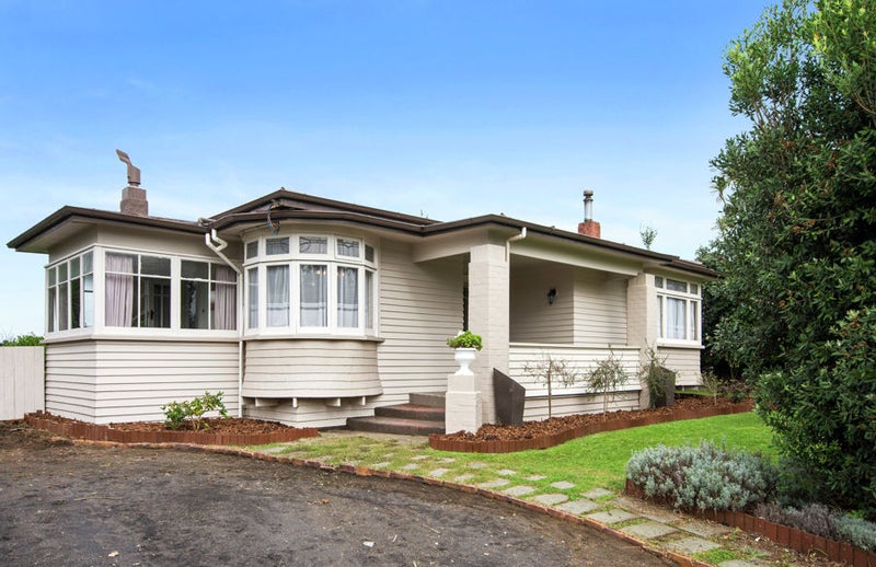 45 Kitchener Road, Waiuku, Waiuku - Carousel 1