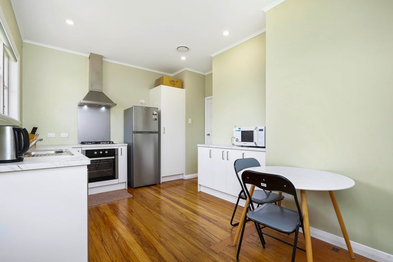 101 Macfarlane Street, Hamilton East, Hamilton - Carousel 2