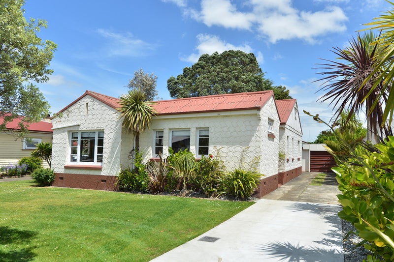 6 Nixon Street, Kensington, Whangarei - Carousel 1