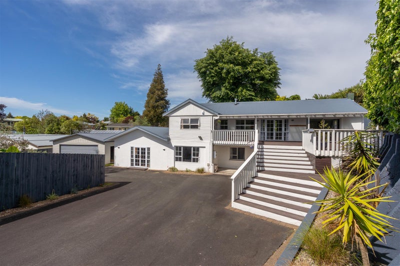 24 Mansel Avenue, Hillcrest, Hamilton - Carousel 1