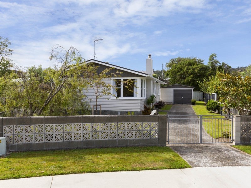 16 Ruru Crescent, Heretaunga, Upper Hutt - Carousel 16
