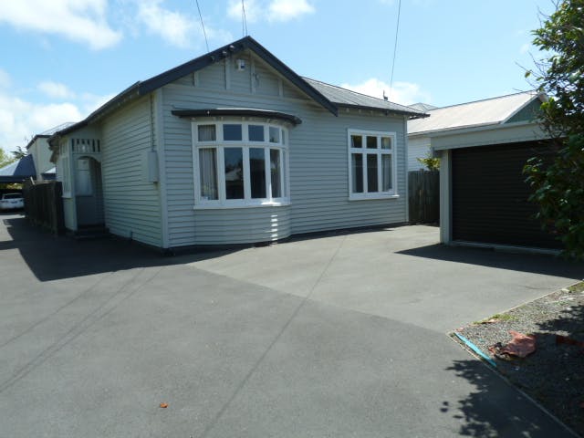 231 Geraldine Street, Edgeware, Christchurch - Carousel 1