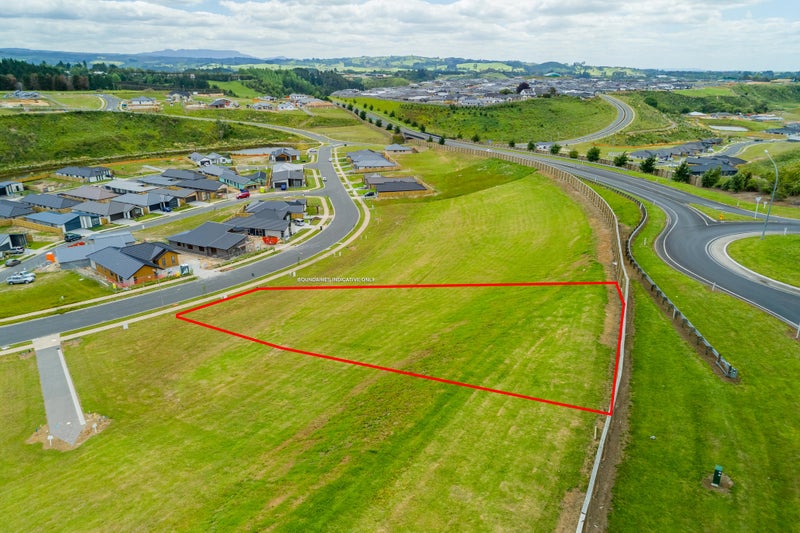 65 Whakaturou Crescent, Pyes Pa, Tauranga - Carousel 2