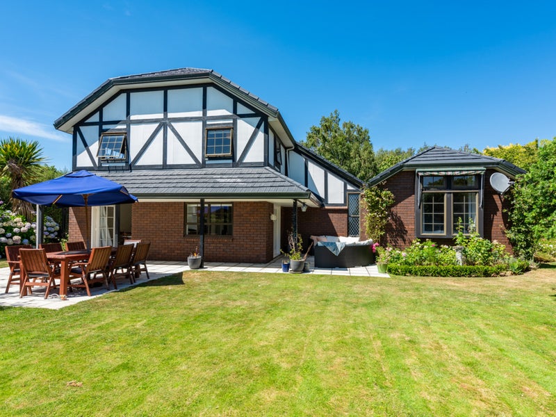 3 Glenhill Drive, Witherlea, Blenheim - Carousel 1