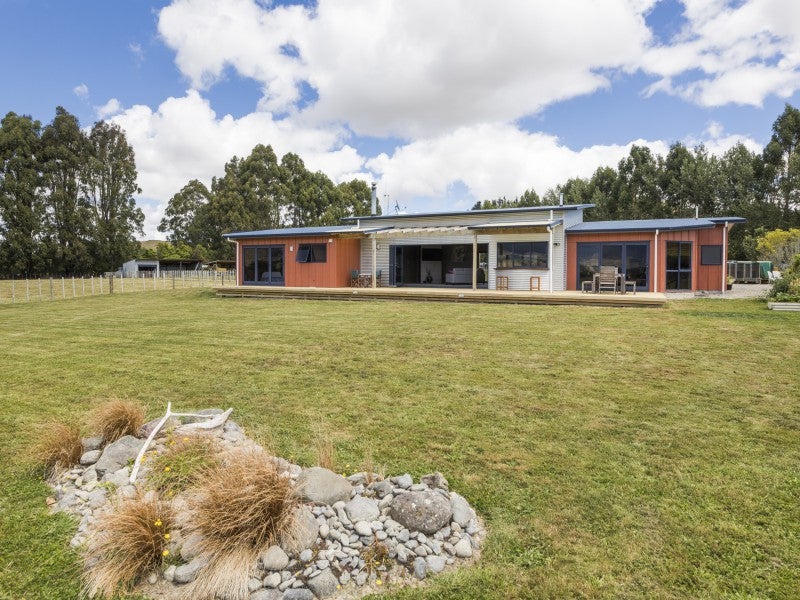 25A Weka Street, Pohangina, Ashhurst - Carousel 2