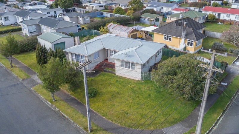 2 Ferguson Street, Levin, Levin - Carousel 1