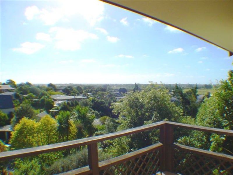 Property Valuation for 14 Pembridge Lane, Westmorland, Christchurch