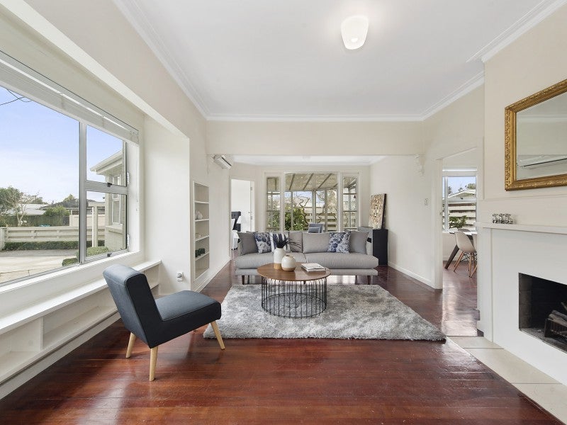 88 Cook Street, Hamilton East, Hamilton - Carousel 2