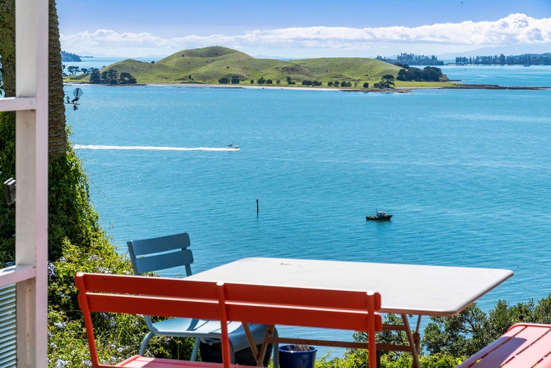 605 Riddell Road, Glendowie, Auckland - Carousel 1