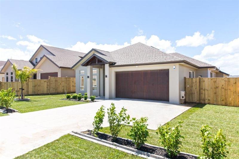 11 Paso Fino Crescent, Karaka, Papakura - Carousel 17